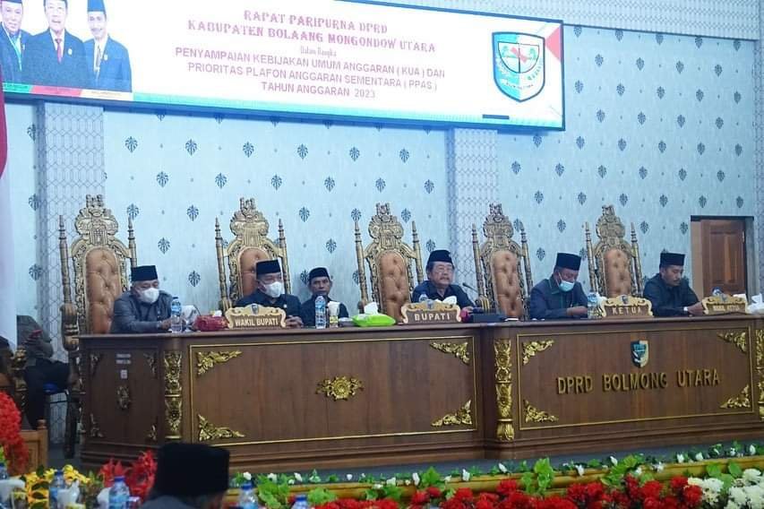 Penandatanganan Nota Kesepakatan KUA-PPAS 2023 Diparpurnakan DPRD Bolmut